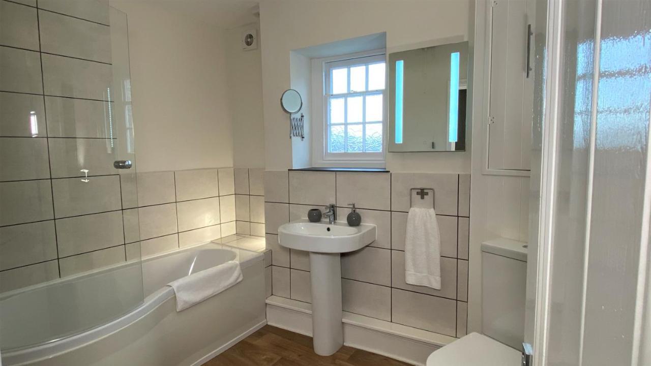 Abbey Foregate Shrewsbury Extérieur photo